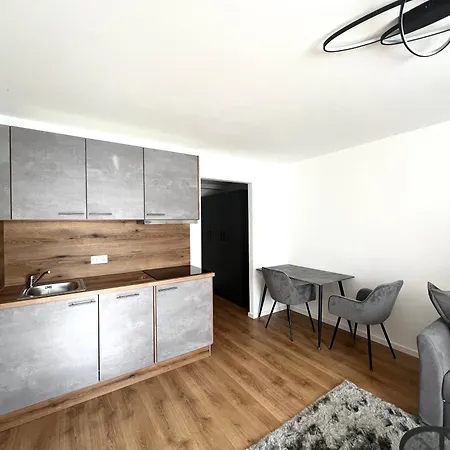 Xxxxx Apartment Munich