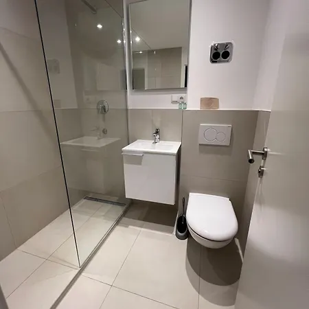 Apartment Xxxxx